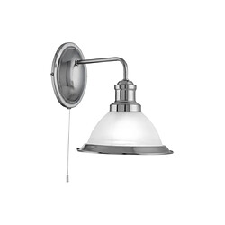 Searchlight Applique murale Bistro Argent satiné Coloris : Argent satinéNombre d'ampoules : 1Type d'ampoule : E27Puissance max par ampoule (W) : 40Ampoules incluses : NonIP : 20Hauteur en Cm : 25Largeur en Cm : 20Proj