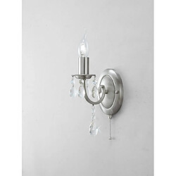 Luminaire Center Applique murale Kyra avec interrupteur 1 Ampoule nickel satiné/cristal Coloris : nickel satiné Largeur en Cm : 10 Hauteur en Cm : 27 Profondeur en Cm : 19 Poids en Kilos : 0,5 Nombre d'ampoules : 1 Type d'ampoule : E14 Pui