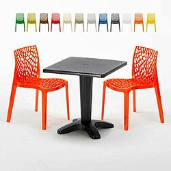 Grand Soleil Table et 2 chaises colorées polypropylen