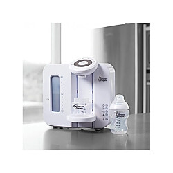 Avis TOMMEE TIPPEE Perfect Prep - préparateur de biberon - nouvelle fonction hot shot - blanc