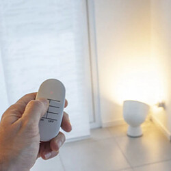 DIO CONNECTED HOME CHACON DiO Connect 2 Mini prises & Télécommande : 433MHz by DiO and WiFi, 3000W, ON/OFF, compatible Alexa + Google Home