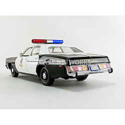 GREENLIGHT COLLECTIBLES - 1/18 - DODGE MONACO METROPOLITAN POLICE - TERMINATOR 1984 - 19042 pas cher