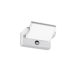 Ideal Lux Applique murale extérieur SWIPE Métal,Plastique Blanc Matériau : Métal,PlastiqueColoris : BlancNombre d'ampoules : 1Type d'ampoule : LED intégréPuissance max par ampoule (W) : 21Ampoules incluses : OuiIP : 54Hauteur min en Cm