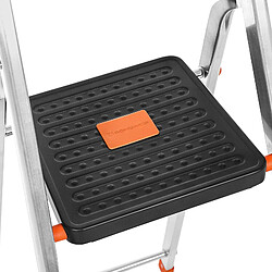 Helloshop26 Échelle 6 marches en aluminium escabeau largeur de la marche 12 cm pliable plateau à outil pieds antidérapants capacité de charge 150 kg noir 12_0001922