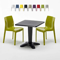 Grand Soleil Table et 2 chaises colorées polypropylen