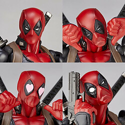 Avis Universal Deadpool Toy Picture.(Rouge)