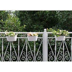 BESTA Pot de Plante Suspendu en Fer en Métal pour Balustrade Clôture Seau Suspendu Jardinière de Fenêtre de Style Rustique avec Crochet Amovible Décor à la Maison, Blanc, 3 Pièces