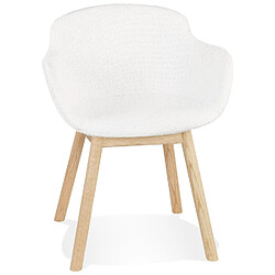 Alterego Chaise avec accoudoirs 'MOUTOU' en tissu mouton blanc et pieds en bois naturel MOUTOU