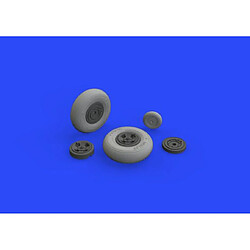 Spitfire Mk.IX wheels 4spoke w/smooth tire for Tamiya- 1:32e - Eduard Accessories 