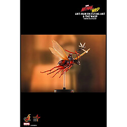 Hot Toys MMSC004 - Marvel Comics - Ant-Man And The Wasp - Ant-Man On Flying Ant & The Wasp pas cher