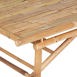 Acheter Beliani Table de jardin Bois Bois clair TINDARI