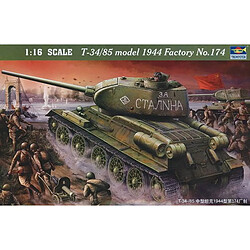 T-34/85 1944 Baunummer 174 - 1:16e - Trumpeter