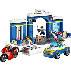 Acheter 60370 La course-poursuite au poste de police LEGO® City