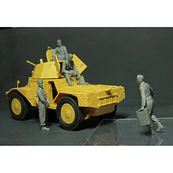 Icm Maquette Véhicule P 204 (f) With German Armoured Vehicle Crew