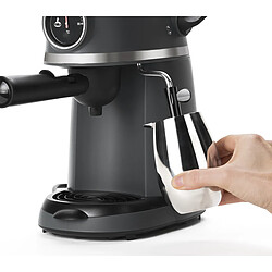 Acheter Black & Decker Machine à café vapeur 3.5bars 4 tasses - bxco800e - BLACK+DECKER