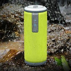 Wewoo Enceinte Bluetooth étanche vert Haut-Parleur Stéréo 4.0 Étanche, avec Micro Intégré, Support Main-Libre & Aux-in & Carte TF & NFC & FM & MP3, Distance: 10m