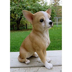 Vivid Arts Chihuahua assis en résine 23 cm.