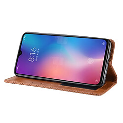 Wewoo Housse Coque Étui en cuir à boucle magnétique avec texture rétro et pour Xiaomi Mi 9, support emplacements pour cartes porte-monnaie (Marron) pas cher