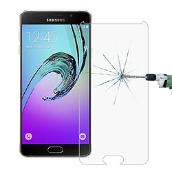 Wewoo Verre trempé pour Samsung Galaxy A7 2017 / A720 0.26mm 9H Surface Dureté 2.5D Antidéflagrant Film d'Écran