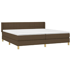 Avis Maison Chic Lit adulte- Lit + matelas,Sommier à lattes de lit avec matelas Marron foncé 200x200 cm -GKD91716