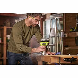 Fraiseuse Ryobi RTR18-0