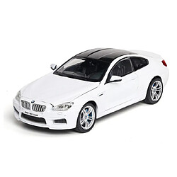 Universal BMW M6 1:24 - Modèle Blanc