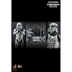 Hot Toys MMS615 - Star Wars - Stormtrooper Chrome Version