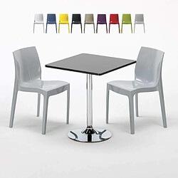 Grand Soleil Table Noir et 2 Chaises Colorées Polypro