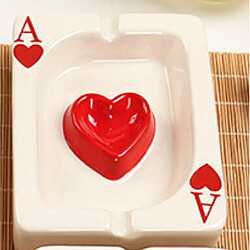 Universal Créatif poker coeur rouge porcelaine cendrier portable cigare cendre plateau créatif ménager gadget