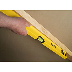 NIVEAU TUBULAIRE CLASSIC 120CM STANLEY 1-43106