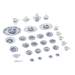 Avis 27Pcs Échelle 1:12 Maison De Poupée Miniature Coupe Plat Pot Vaisselle Set Jouets Bleu