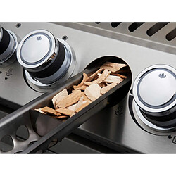 Barbecue gaz encastrable Prestige Pro 665 inox 4 brûleurs + Sizzle Zone + brûleur arrière + Fumage / Napoleon