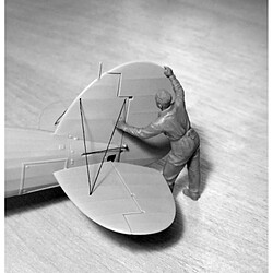 Avis Icm Figurine Mignature Wwii British Ground Personnel (1939-1945)