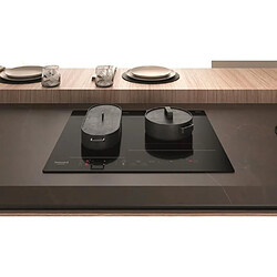 Acheter Table de cuisson induction 60cm 3 foyers 7200w noir - HB2760BNE - HOTPOINT