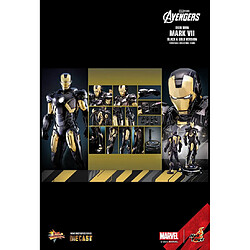 Hot Toys MMS741D61 - Marvel Comics - The Avengers - Iron Man Mark VII Black & Gold Version