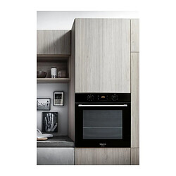 Fours encastrables Multifonction 71L HOTPOINT 2900W 60cm, HOTFA2544JCBLHA