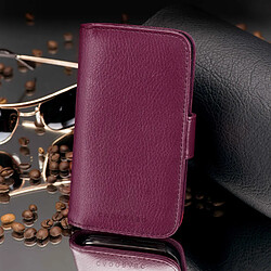 Cadorabo Coque iPhone 13 Etui en Violet pas cher