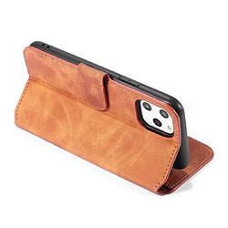 Wewoo Coque Etui à rabat Retro côté huile avec support fentes pour cartes et portefeuille iPhone 11 Pro Marron pas cher