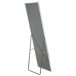 Acheter Beliani Miroir sur pied BEAUVAIS 156 cm Argenté