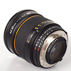 SAMYANG 85 mm f/1,4 AS IF AE NIKON GARANTI 2 ANS