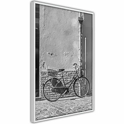 Paris Prix Affiche Murale Encadrée Bicycle with Black Tires 30 x 45 cm Blanc