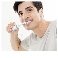 Avis Oral-B Brossettes de rechange pour brosse à dents électrique CrossAction - pack de 4