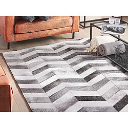 Avis Beliani Tapis gris aux motifs zigzag 140 x 200 AKSAZ