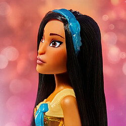 Disney Princesses - Poupee mannequin Poussière d'Etoiles Pocahontas - 26 cm