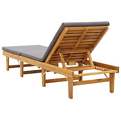 Helloshop26 Transat chaise longue bain de soleil lit de jardin terrasse meuble d'extérieur pliante avec coussin bois d'acacia solide 02_0012894 pas cher