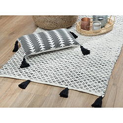 Avis Beliani Tapis noir et blanc 80 x 150 cm GEMLIK