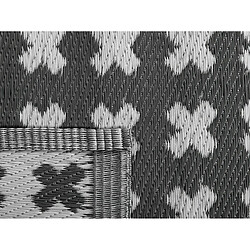 Beliani Tapis extérieur noir au motif croix blanches 90 x 180 cm ROHTAK pas cher