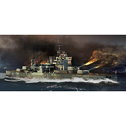 HMS Queen Elizabeth 1941 - 1:700e - Trumpeter