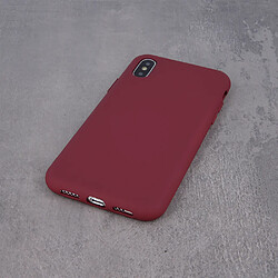 Coque en silicone pour iPhone 13 6.1" bordeaux pas cher