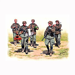 Master Box Figurines militaires : WAFFEN SS en maraude Front de l'Est 1943